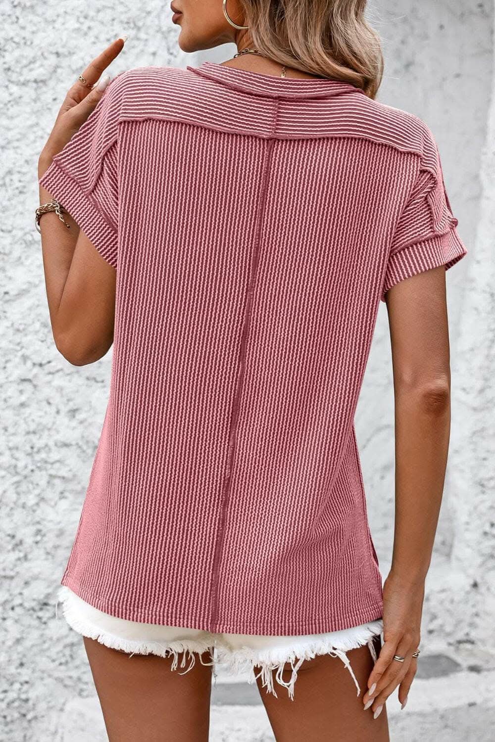Chic striped ribbed tee with seams - Love Salve